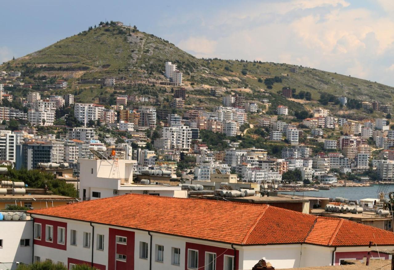Brana Apartments Sarandë Buitenkant foto