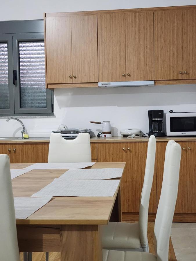 Brana Apartments Sarandë Buitenkant foto